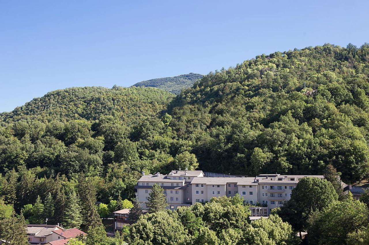 Hotel Monte Meraviglia Cascia Exterior photo