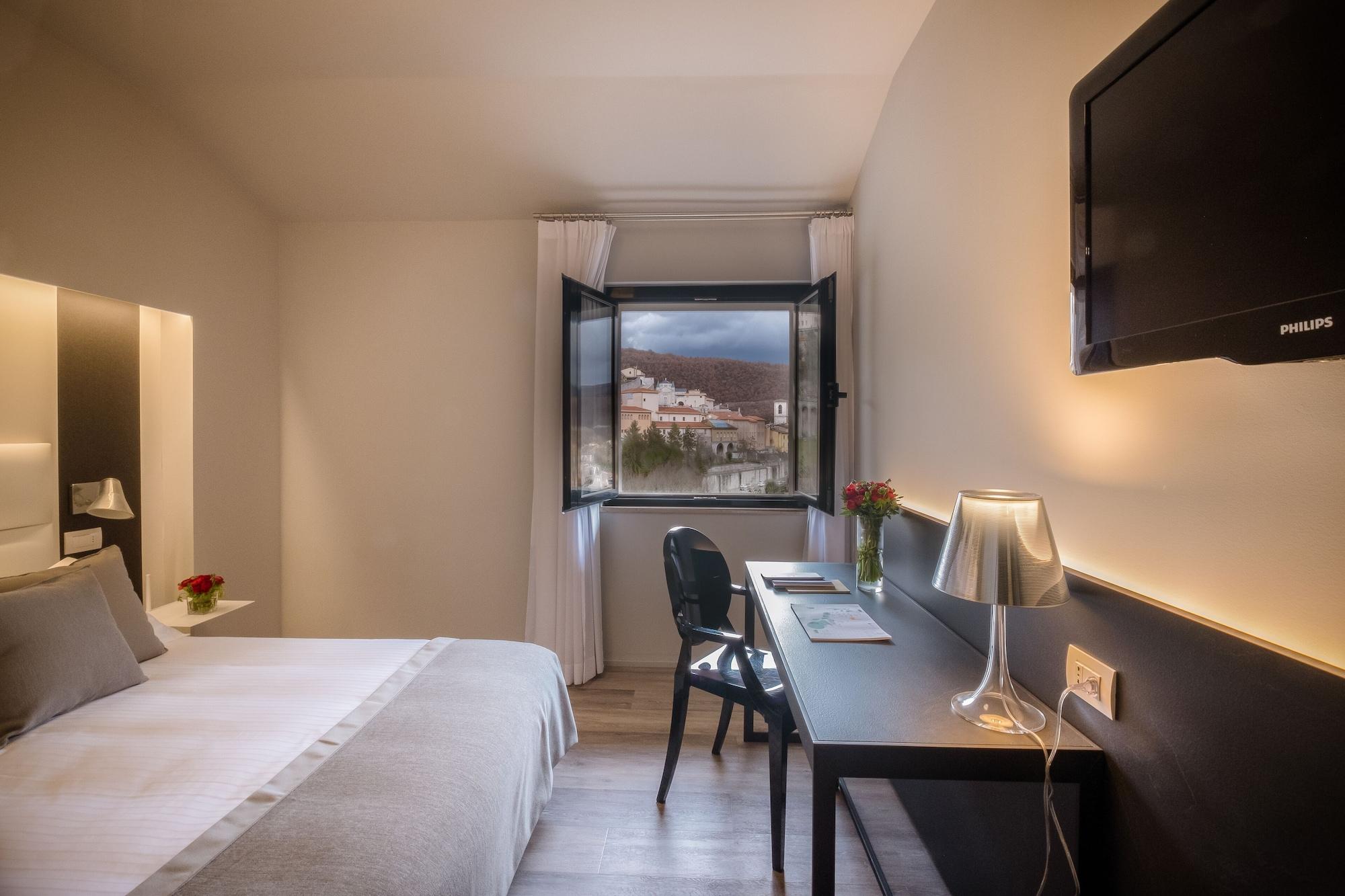 Hotel Monte Meraviglia Cascia Exterior photo